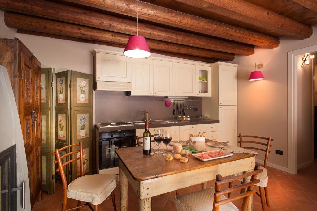Boutique Hotel Villa Dei Campi Gavardo Quarto foto